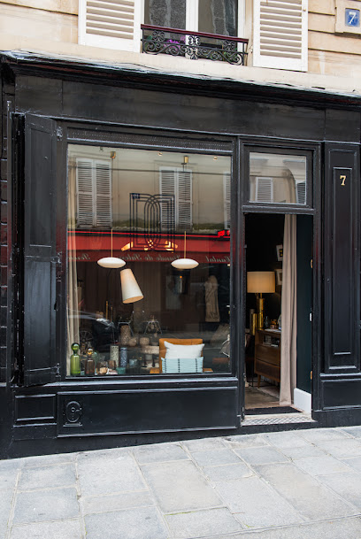 Dealeuse, Magasin De Luminaires à Paris 09